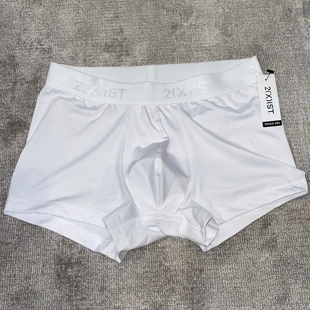 2xist white speed Sri trunk